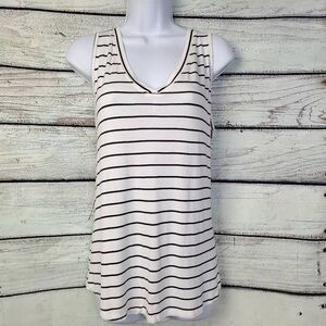 Maurices 24/7 Black White Stripe Sleeveless Tank Top Stretchy V-Neck Size Large